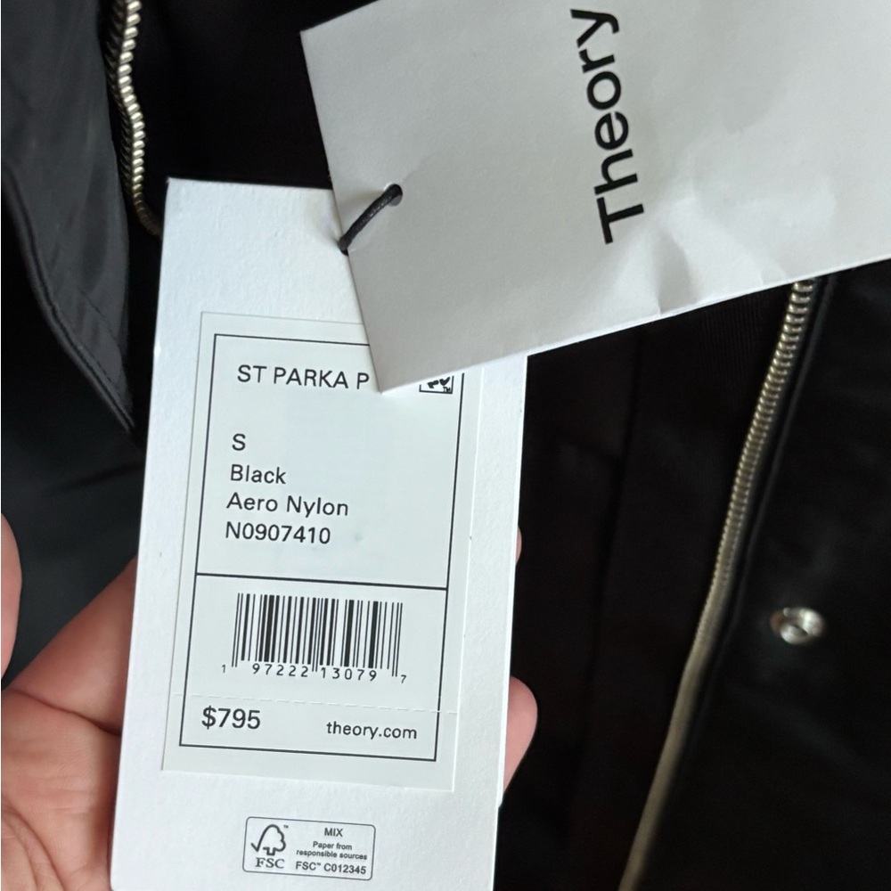 Theory Black Aero Nylon Puffer Jacket - Picture 4 of 5
